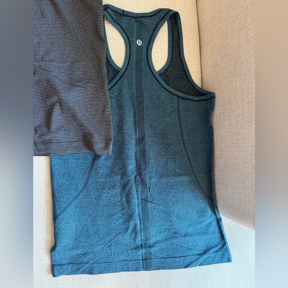 2 Lululemon Women’s Racerback Tank Tops - Picture 5 of 6